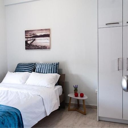 Konstantinou Apartment - Smart & Roof Top Terrace Афіни Екстер'єр фото
